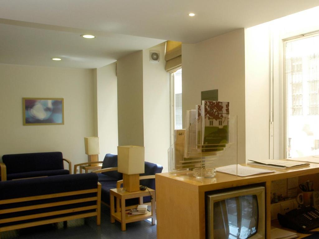 Spru Lisbon Summer Accommodation Exterior photo