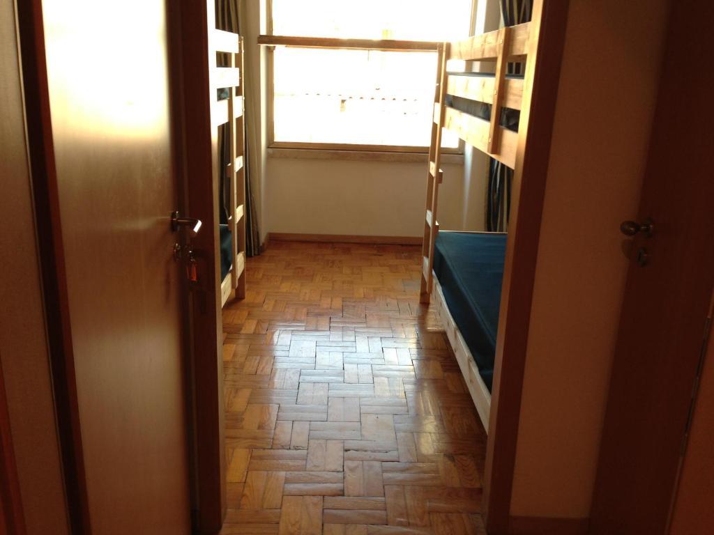 Spru Lisbon Summer Accommodation Room photo